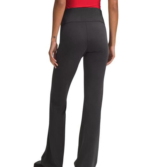 Lululemon Softstreme Ribbed Flared Pant Black Size 2 NWT - Picture 5 of 8